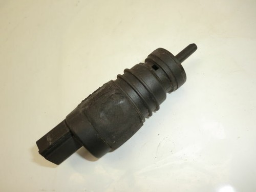 Audi A8 4E Wischwasserpumpe    B1B10110