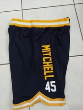 UNK DONOVAN MITCHELL #45 NBA BASKETBALL 🏀  SHORTS MENS NWT SIZE L 