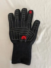 Meater Mitt BBQ Grill Oven Cooking Heat Resistant Glove 527°F - Black