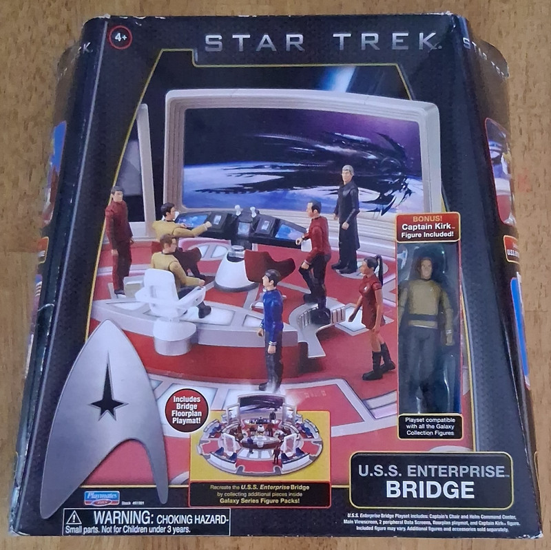 Playmates Toys Star Trek U.S.S. Enterprise Bridge Playset w/ Captain Kirk Figure