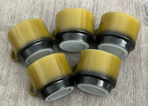 Set of 5 Vintage Avocado Green Black Bottom Fire King Anchor Hocking Coffee Mugs