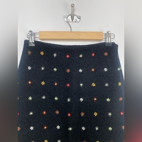Vintage 00s’ Y2K Moschino Cheap & Chic Wool Pencil Skirt Embroidered flowers - Picture 6 of 12