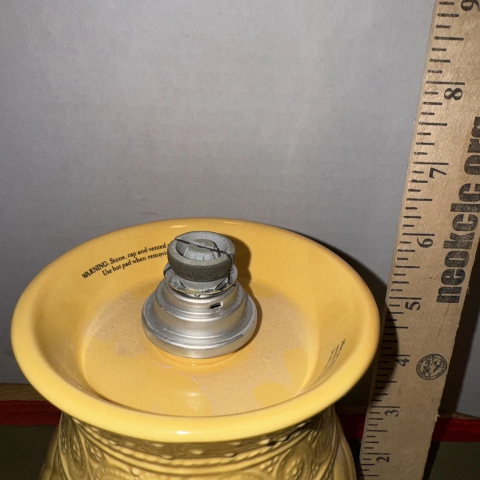 Lámpara de vapor Aroma Decor GREENLEAF difusor de aceite perfumado de cerámica amarilla Foto 3 de 4