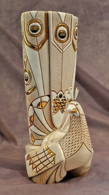Peacock Vase White  405W/aR405 DE ROSA ARTESANIA RINCONADA 10.25'Tx3.75''Wx4.25''D