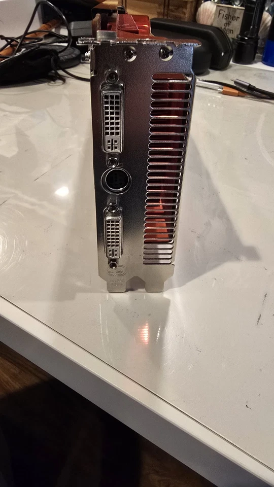 Sapphire ATI Radeon HD 3870 X2 1GB GDDR3 PCI-E Graphics Card – Dual DVI/TV-Out – - Image 3 of 3