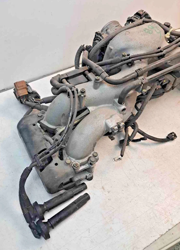 Subaru Legacy Outback 2005 2,5 L colector de admisión completo OEM P/N 14001AB65A Foto 3 de 4