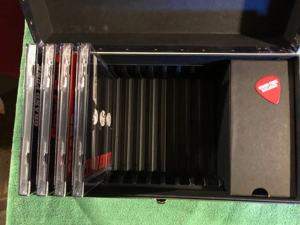 Grand Funk Railroad (4CD Box Set): "Trunk Of Funk Box Set" (Nr. 0009513) - Bild 2 von 4