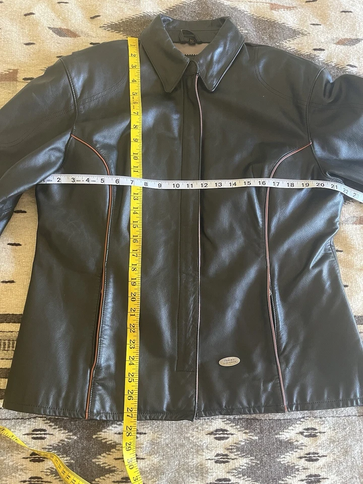 Chaqueta Harley Davidson para mujer XL de cuero negro con cremallera mangas traseras Foto 2 de 4