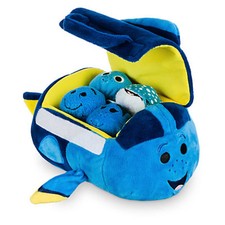 NEW Disney Store Finding Dory 5 Pc. ''Tsum Tsum'' Plush Set- Tote Plus 4 Minis