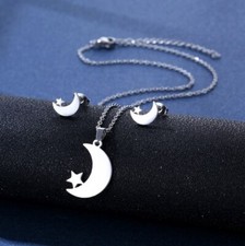 Unisex Punk Silver Titanium Moon Star Jewelry Set: Necklace Earrings