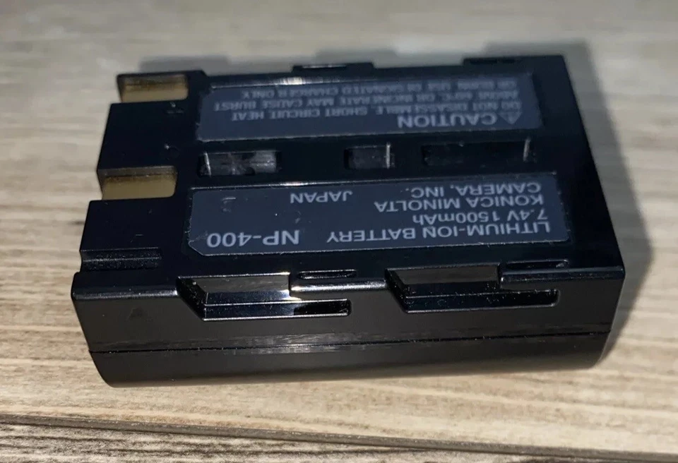 Batería recargable de iones de litio Konica Minolta OEM Li50 NP-400 / 7,4 V / 1500 mAh Foto 3 de 4