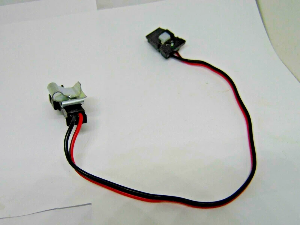 84405780 DOOR COURTESY LAMP DOOR HANDLE ELD LIGHT NEW  ORIGINAL  - Image 2 of 4