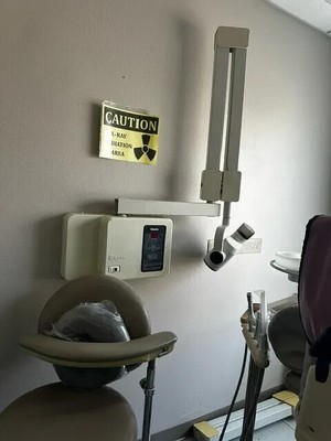 Gendex 770 Intraoral Bitewing  and periapical X-ray Machine With Control Panel
