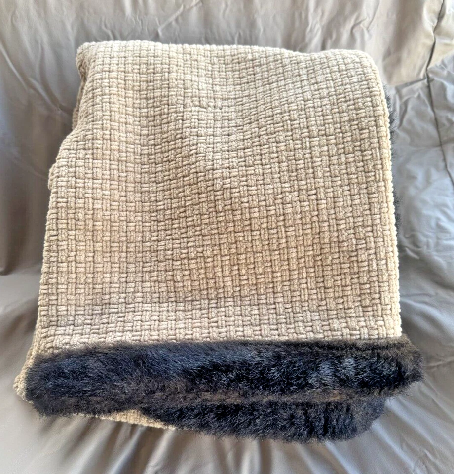 MANTA DE GRANERO DE CERÁMICA TEJIDA BEIGE 52" X 63" PESADO DK MARRÓN IMITACIÓN PIEL RIBETE Foto 2 de 4