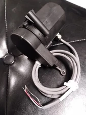 UniMeasure Inc. Model JX-PA-15N11-13S-131 Linear Position Transmitter USA Made