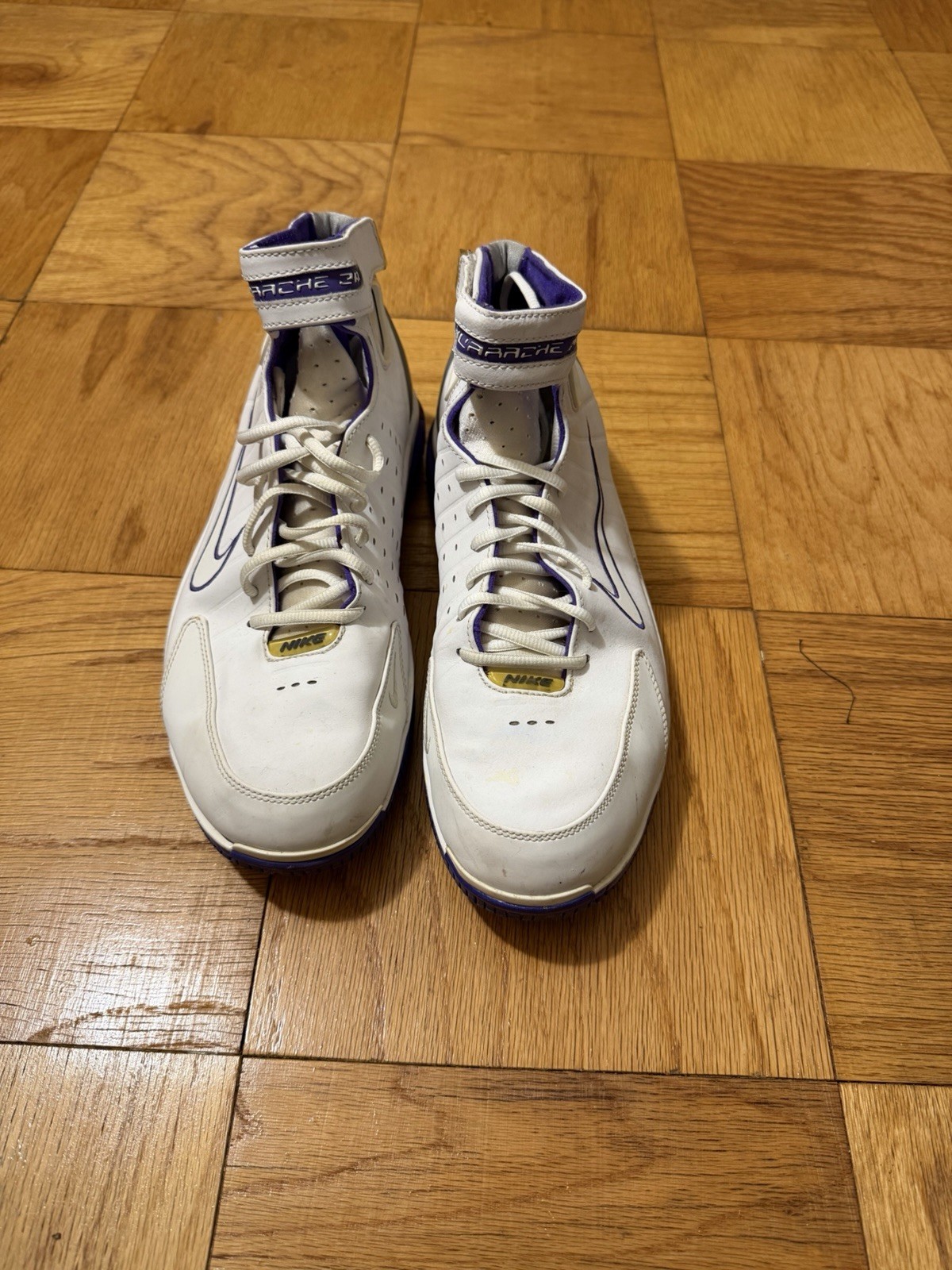 Nike Huarache 2K4 White Purple High Top Leather Basketball Sneakers thumbnail 2