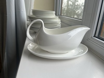Wedgwood Solar Sauciere, Beilagenteller und Schüsseln Restposten 