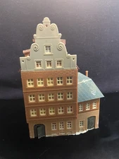Vtg Faller HO Scale Old City Building European Townhouse Fully Assembled Used