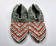 Bombas Gripper Slippers House Shoes Socks Size M M 7-9.5, W 9-11.5 