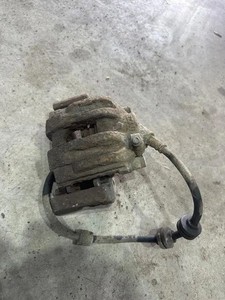 BMW 3 E90 Bremssattel vorne rechts 6766682 1.60 Petrol 2008 30495245