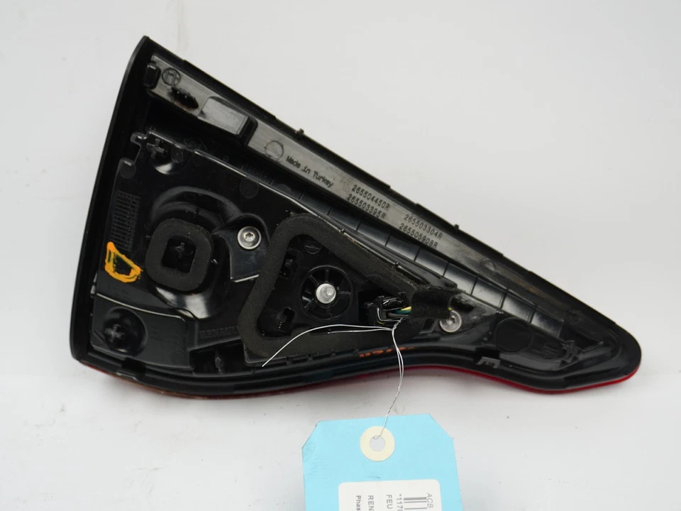 Rücklicht Innenraum Recht Angebot RENAULT Clio V Phase 1 - 1.3i Tce 130ch - Bild 2 von 4