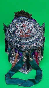 ANTIQUE 19c CHINESE SILK EMBROIDERED HAT W/SILVER FIGURAL DECORATION &TESSELS #1