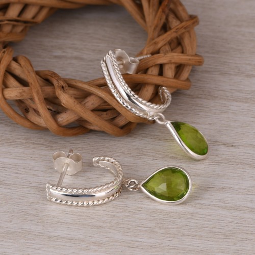 Peridot Gemstone 925 Silver Handmade Jewelry Drop Earrings Pear Shape Jewelry - Picture 6 of 7