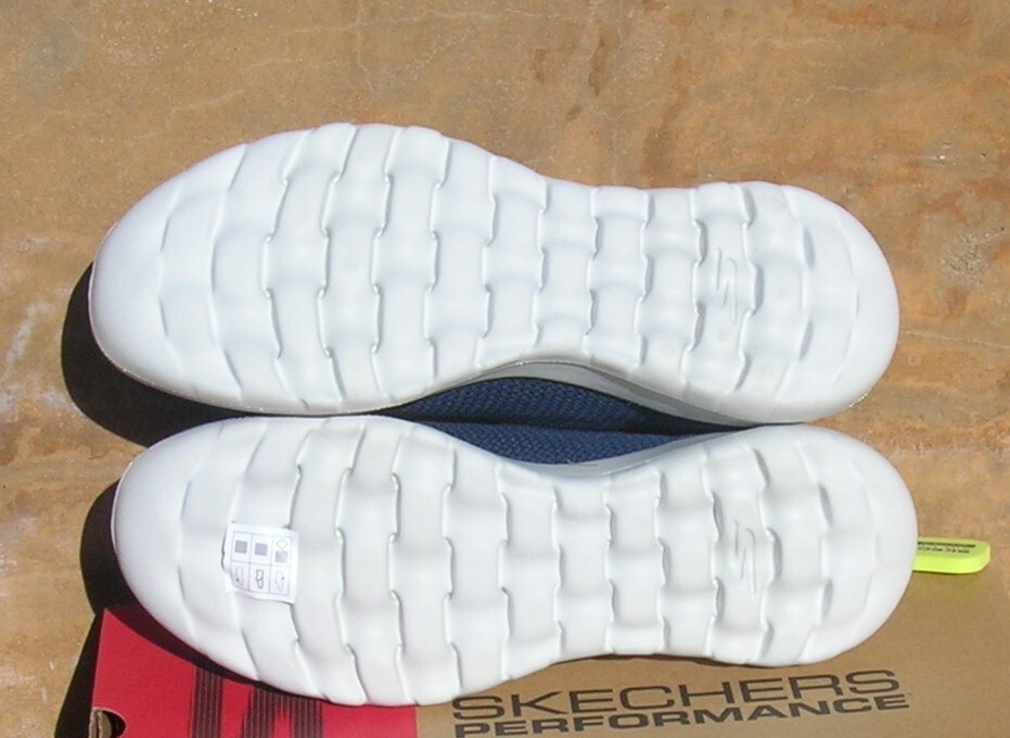 xxcm0408xxcm　ネイビーM Skechers Women's Go Walk Joy Sneaker 8.5 Navy 124187 | eBay