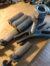 READ Springfield 500 universal wheel hub, gear puller