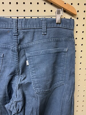 Vintage Levis 519 Corduroy Pants Mens 32x34 (tagged 33x34) blue