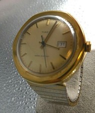 ANCIENNE MONTRE TIMEX MÉCANIQUE MIXTE BOMBE A DATE,ETAT FONCTION D'EPOQUE (1980)