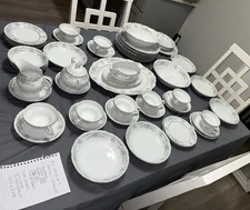 ANTIQUE NORLEANS FINE CHINA 1988  JAPAN