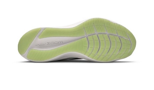 Nike Air Zoom Winflo 7 Para hombres Talla 11 Zapatos para Correr Blancos CJ0291-100 - Imagen 5 de 5