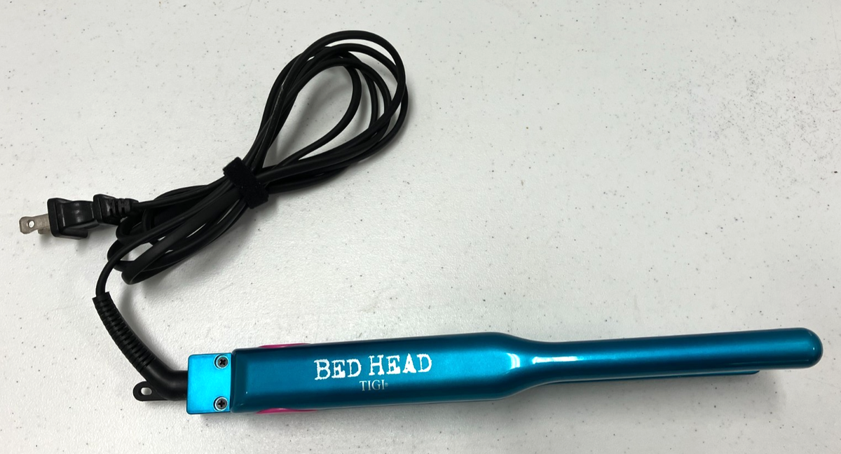 Bed Head TIGI, Pixie On Point, 1/2" Tourmaline Ceramic Straightener (BH239)  C