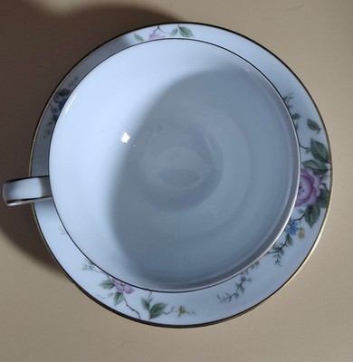 Noritake Cup And Saucer Set Of 3 (9059)