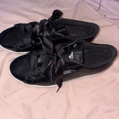 PUMA Unisex Low Top Lace-Up Athletic Sneakers Black Solid Rubber Casual