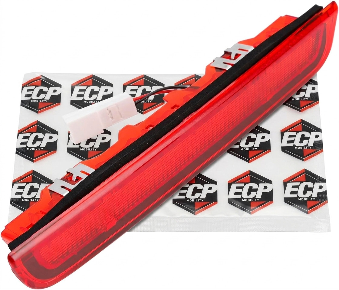 Feu stop 81570-0D150 Toyota Yaris III pour remplacer l'optique arrière fissurée