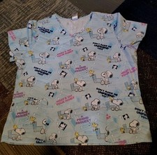Medical Scrub Chas Schultz Peanuts Snoopy Woodstock Social Media Blue Women's XL