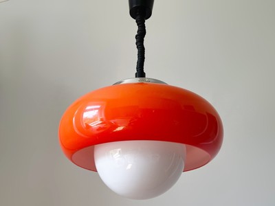Mid-century Meblo Guzzini Rise & Fall Pendant Lamp Vintage Atomic Space age UFO