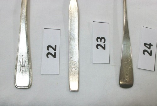 34 VINTAGE MIXED FLATWARE/SILVERWARE (SPOONS FORKS KNIVES) SOME AIRLINE & HOTEL) - Picture 11 of 17