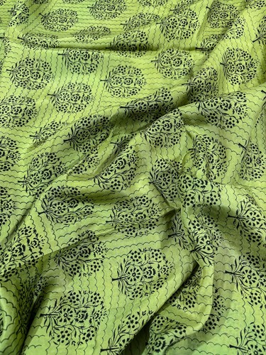 Vintage Silk Saree, Recycled Indian Sari Fabric, Craft Dress Material SS1944 - Picture 7 of 8