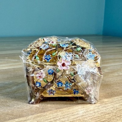 VTG Trinket Box Bejeweled Crystal Rhinestone Enamel Floral Doves Birds 2.5  NEW