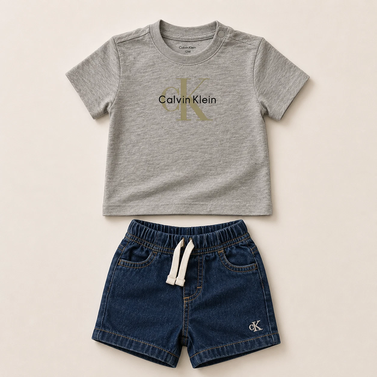 Calvin Klein Boys 2 Piece Short Set Size 3/6M 6/9M 12M 18M 24M
Opens in a new window or tab
