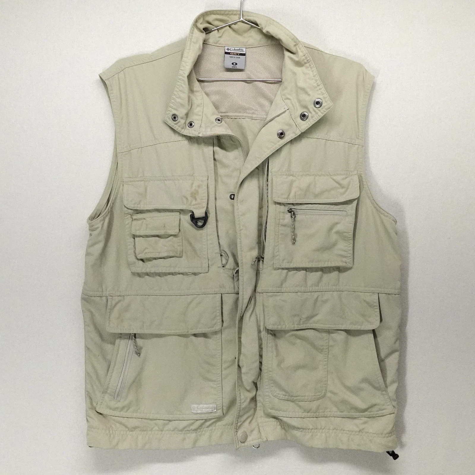 Columbia Vest Mens Medium Beige GRT Omni Dry Multi Pocket Travel Hiking Fishing
Opens in a new windo