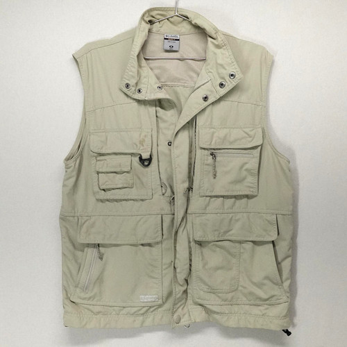 Columbia Vest Mens Medium Beige GRT Omni Dry Multi Pocket Travel Hiking Fishing