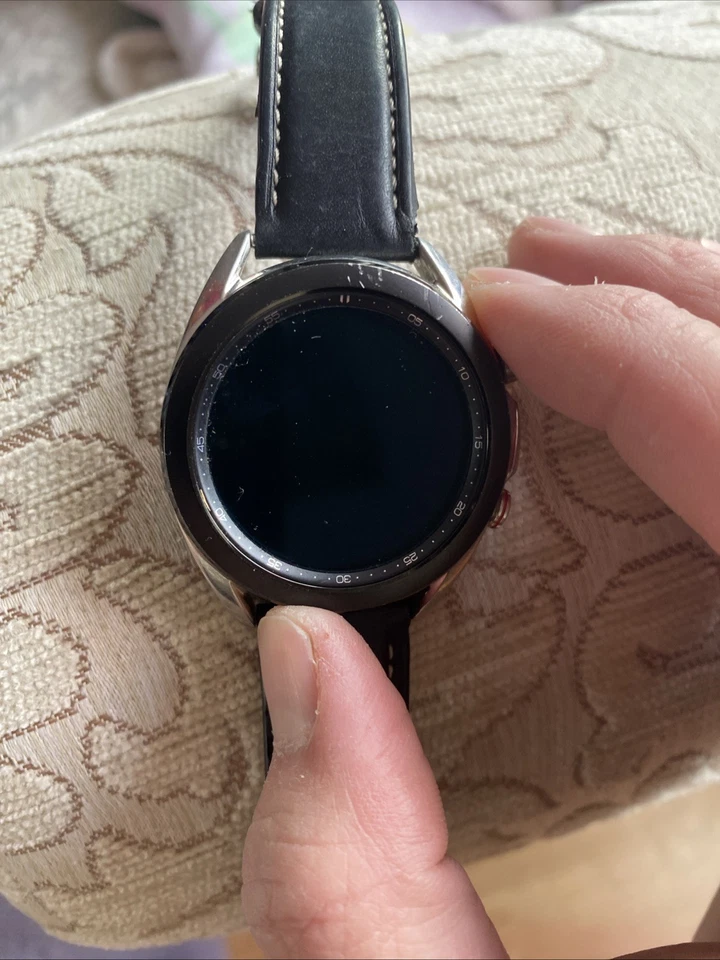 Samsung Galaxy Watch 3, photo 3 of 4
