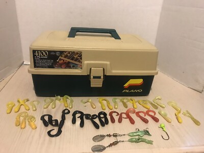 Plano 4100 Series Fishing Tackle Box Bait Storage Carrying Case Very Nice