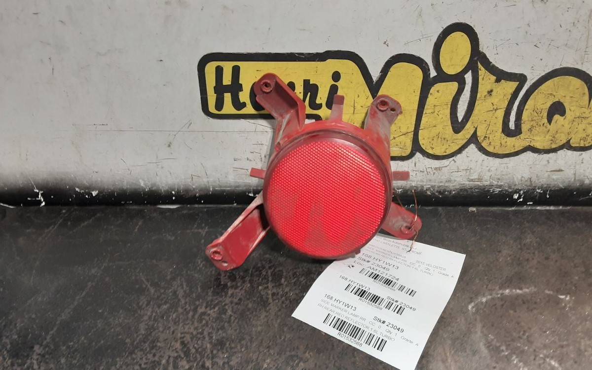 VELOSTER 2013 Rear Side Marker 1532568 | eBay