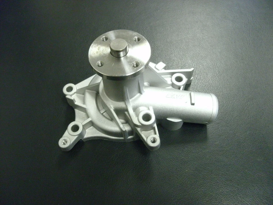 Bomba de agua OAW M1230 para RAM 50 Mitsubishi Mighty Max 2,0 L 2,4 L 4G64 G64B 83-96 Foto 3 de 4