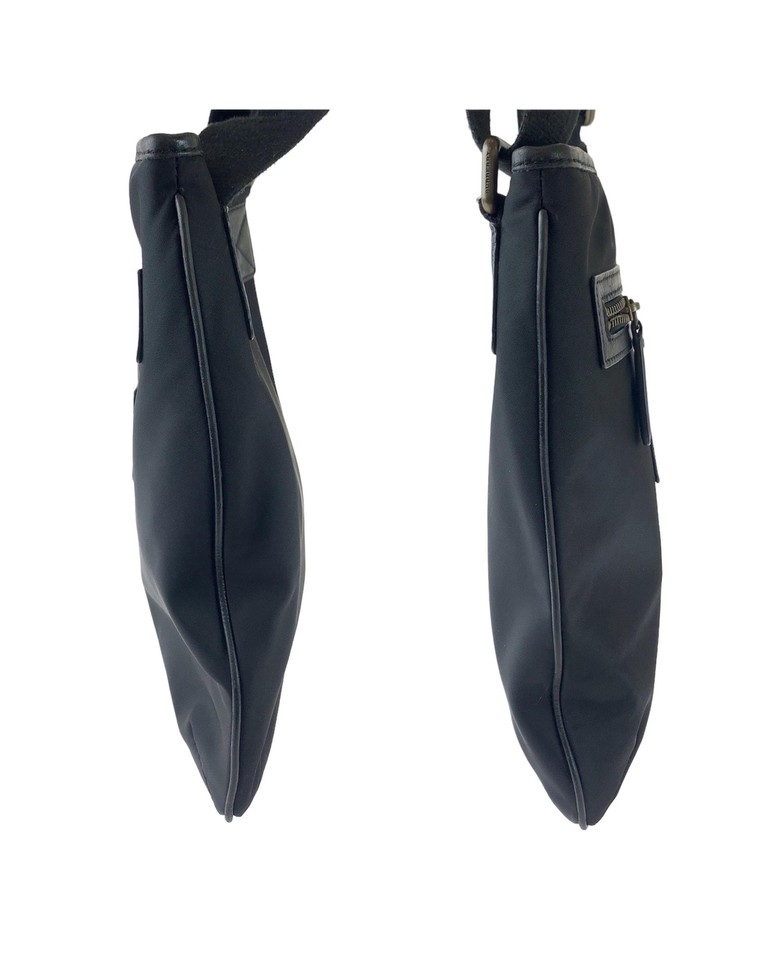 Pre Loved Burberry Black Nylon Crossbody Bag Crossbody Bags One Size